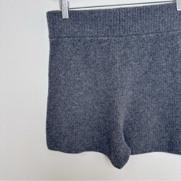 Everlane Womens Medium The Cozy-Stretch Short Wool CN - Picture 8 of 10